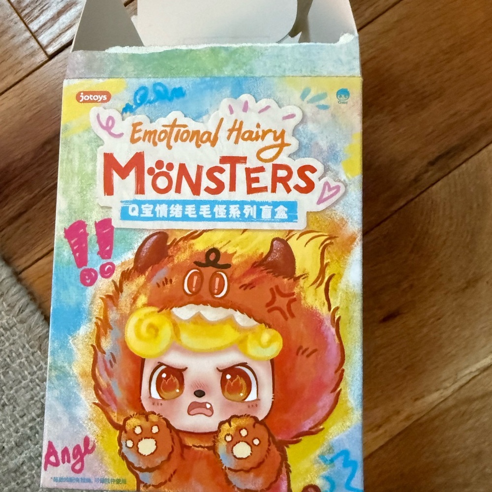 Jotoys Q.Kid Emotional Hairy Monsters Collectible Pendant